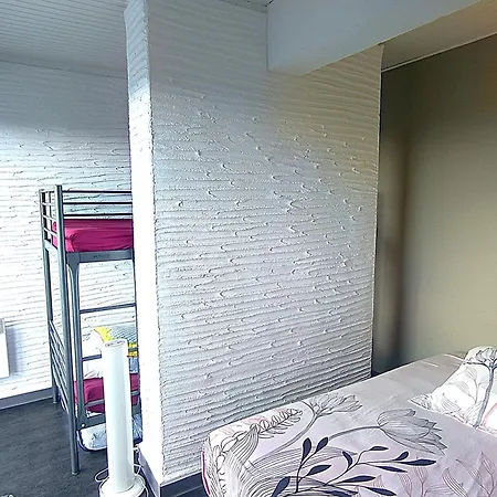 Apartman With Terrace In Saint-cyprien Saint-Cyprien