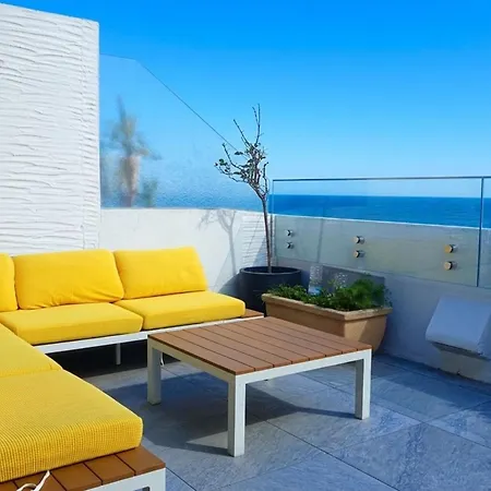 Appartamento With Terrace In Saint-cyprien *